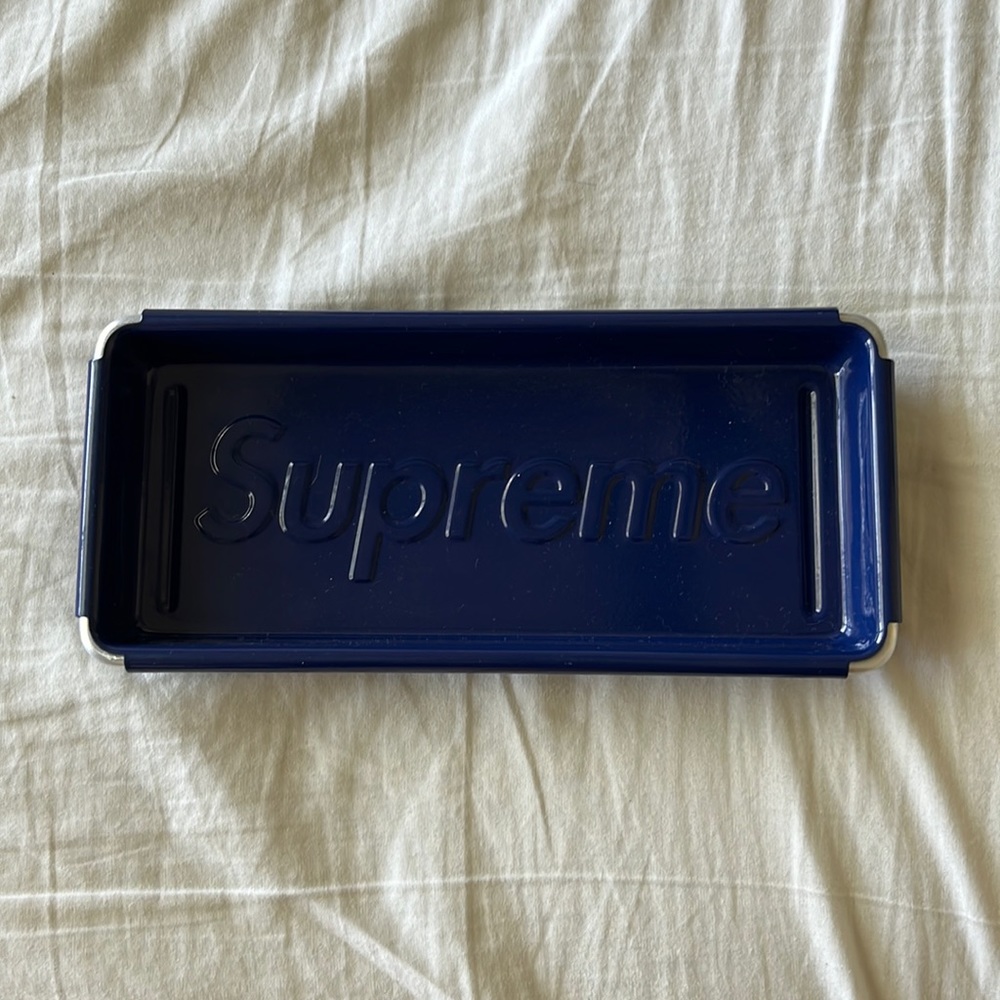 Supreme Dulton Tray